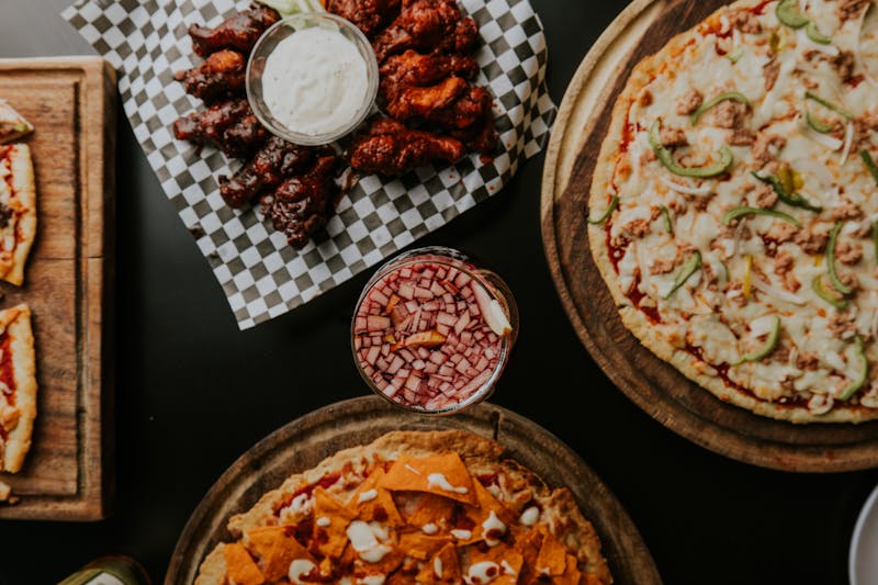 Ranch-dipped chicken wings