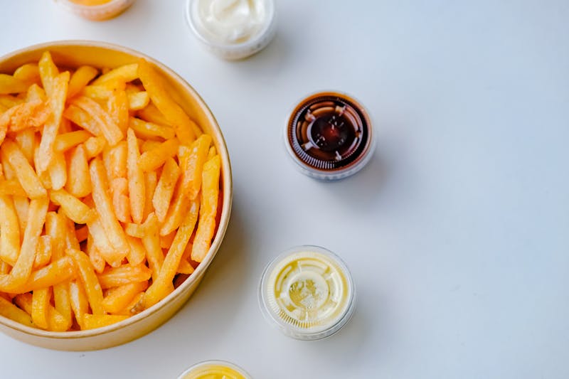 Garlic breadsticks with dipping sauce